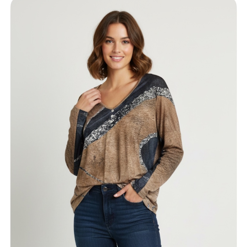 Abstract Pattern V-neck Loose Fit Top, Women’s L, Brown White Blue